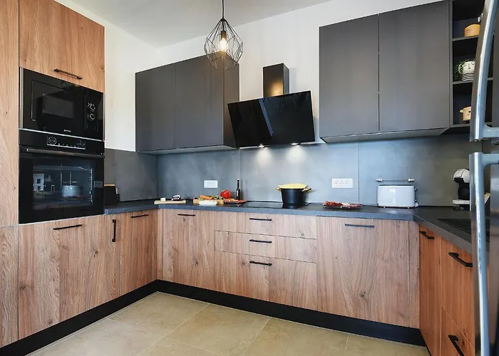 빌라 In Croatia Near Scenic Coastline