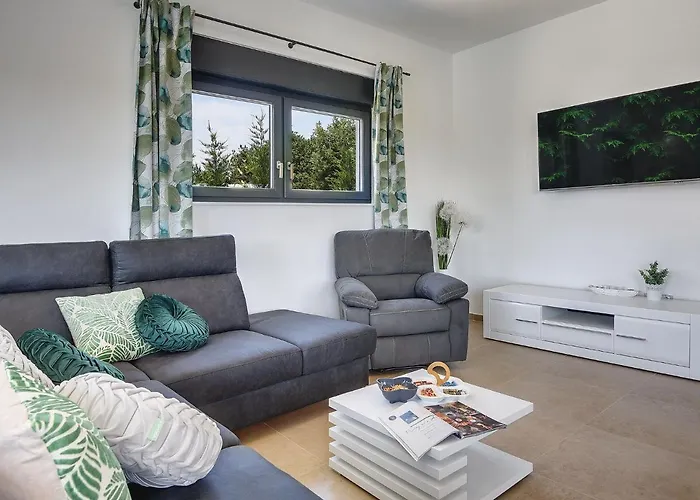 빌라 In Croatia Near Scenic Coastline 풀라